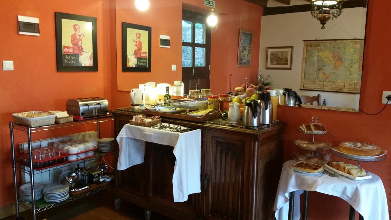 Posada Las Mananitas Cóbreces Esterno foto